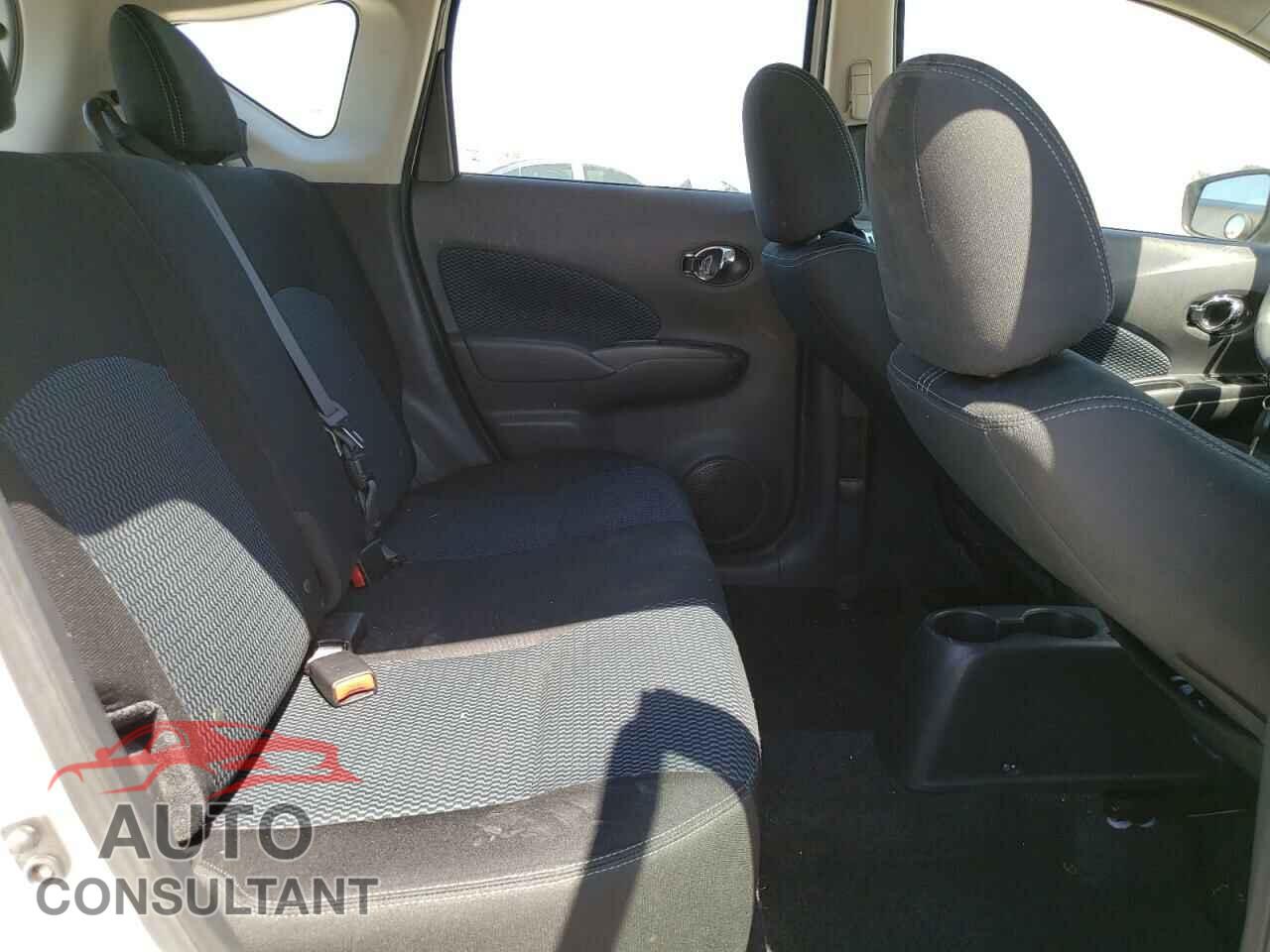 NISSAN VERSA 2017 - 3N1CE2CP3HL371366
