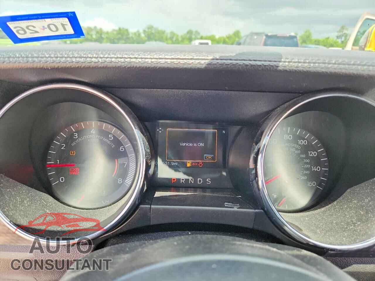 FORD MUSTANG 2017 - 1FA6P8TH0H5286684