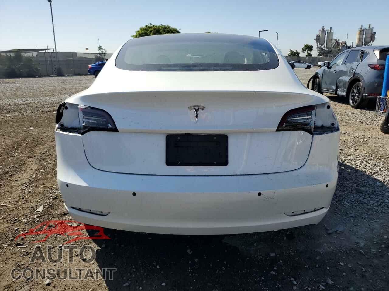 TESLA MODEL 3 2021 - 5YJ3E1EA1MF987611
