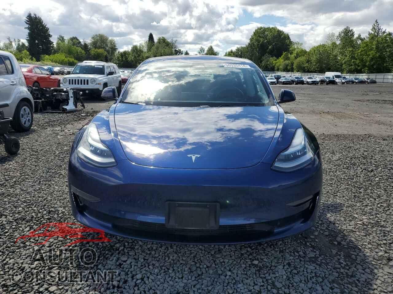 TESLA MODEL 3 2018 - 5YJ3E1EB3JF064406