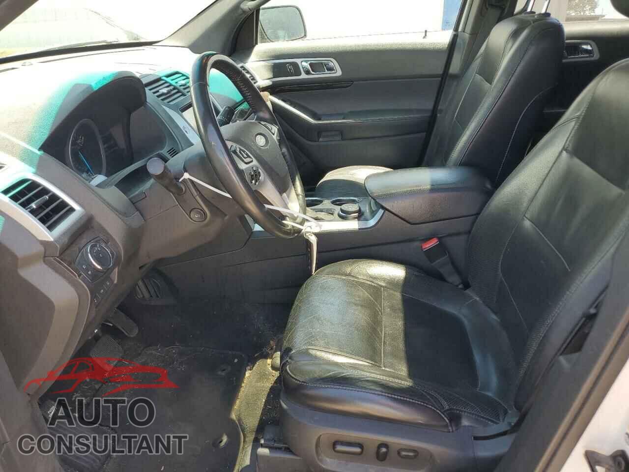 FORD EXPLORER 2011 - 1FMHK8F89BGA08418