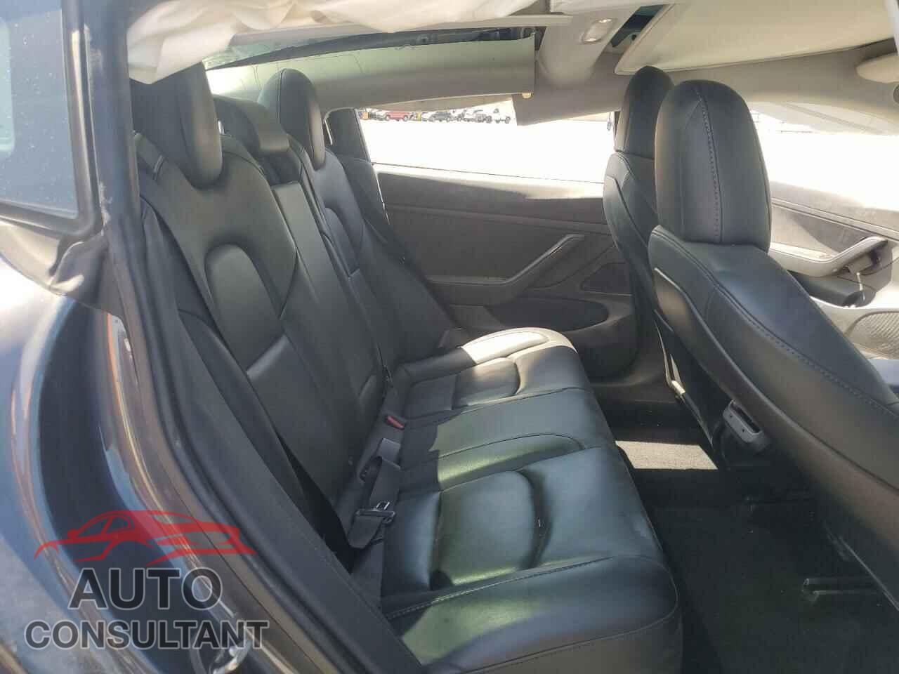 TESLA MODEL 3 2020 - 5YJ3E1EA5LF644296