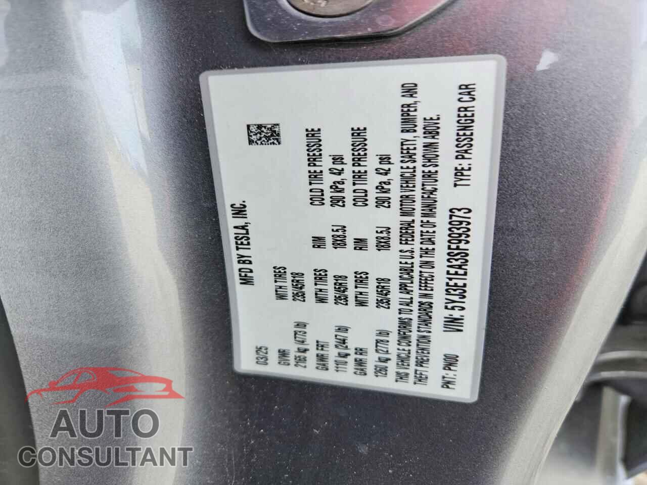 TESLA MODEL 3 2025 - 5YJ3E1EA3SF993973