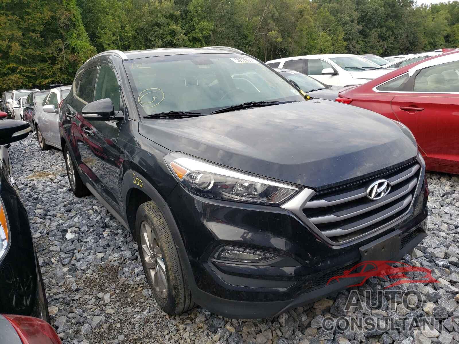 HYUNDAI TUCSON 2017 - KM8J3CA42HU585016