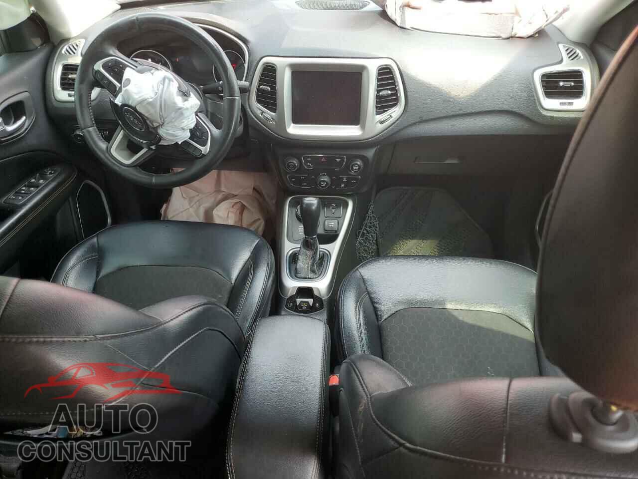 JEEP COMPASS 2017 - 3C4NJDBB2HT641271