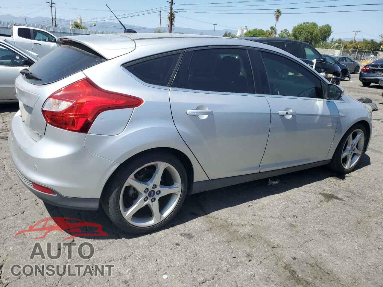 FORD FOCUS 2013 - 1FADP3N20DL271370