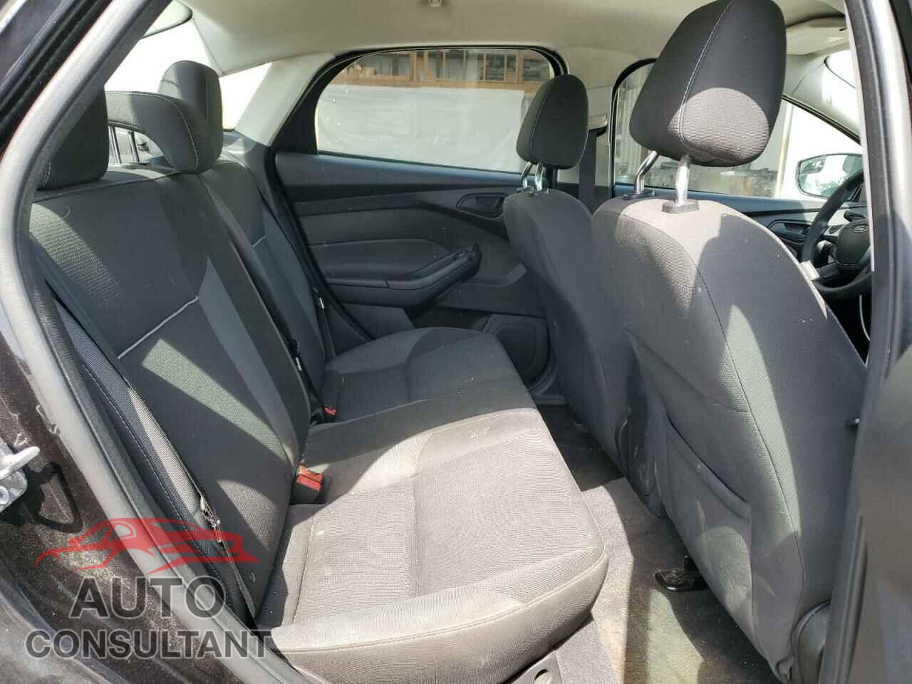 FORD FOCUS 2012 - 1FAHP3F24CL352631