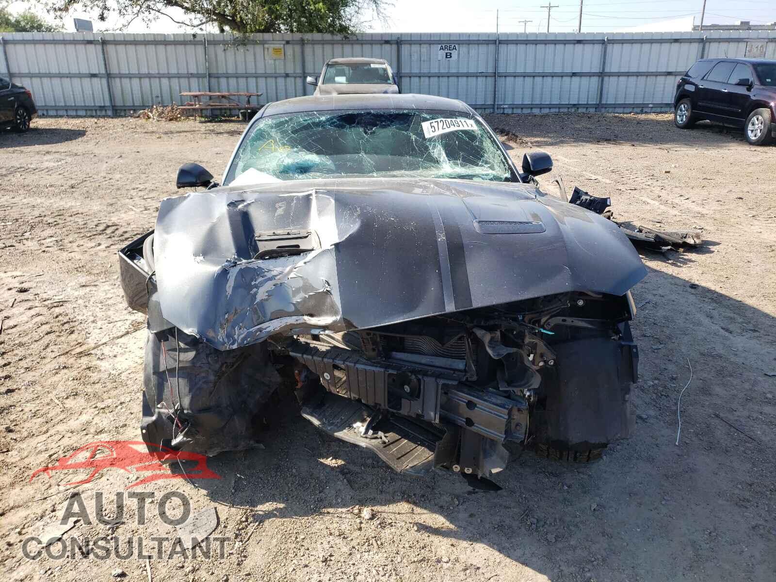 FORD MUSTANG 2019 - 1FA6P8CF7K5187897