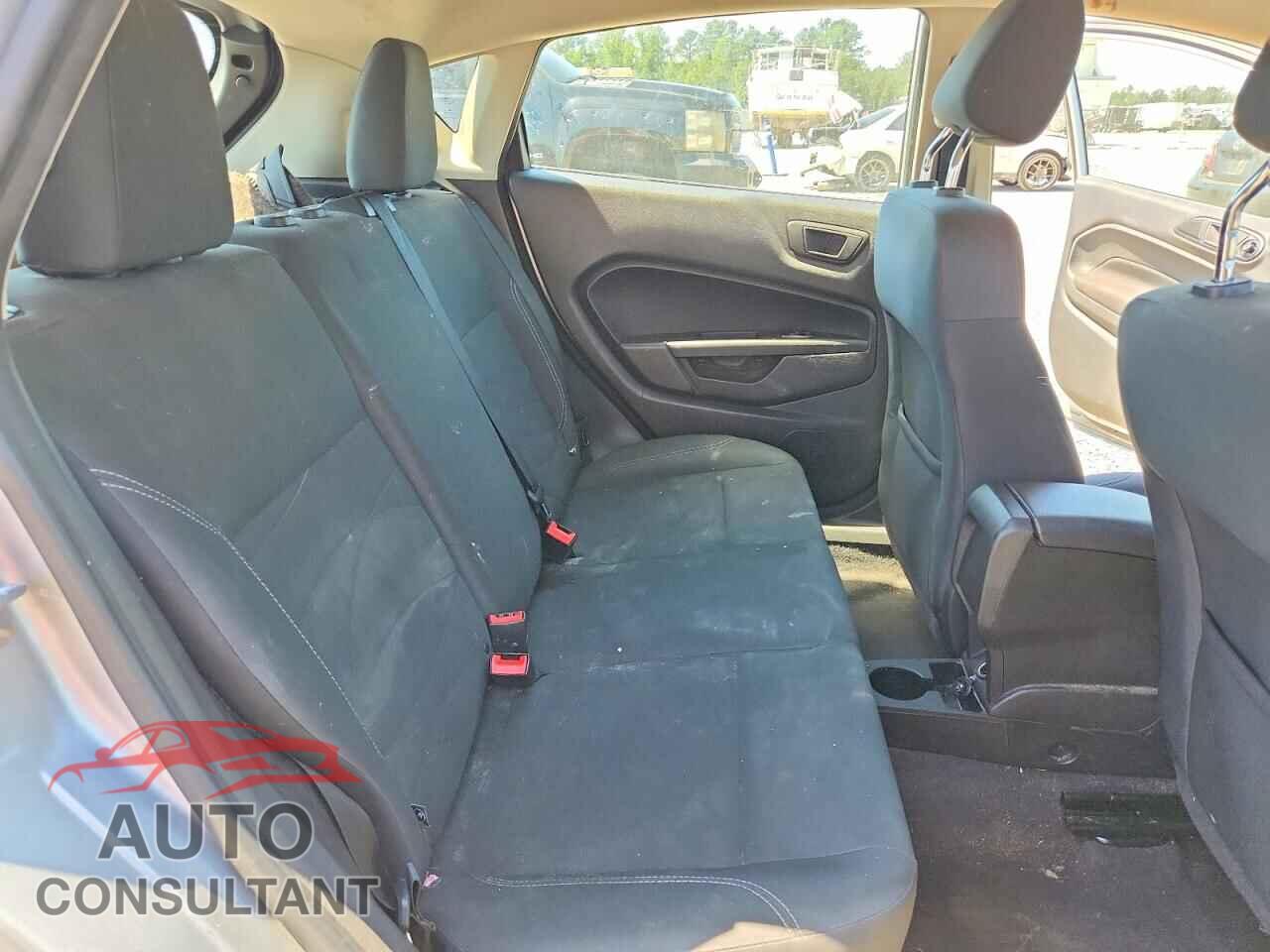 FORD FIESTA 2017 - 3FADP4EJ1HM158657