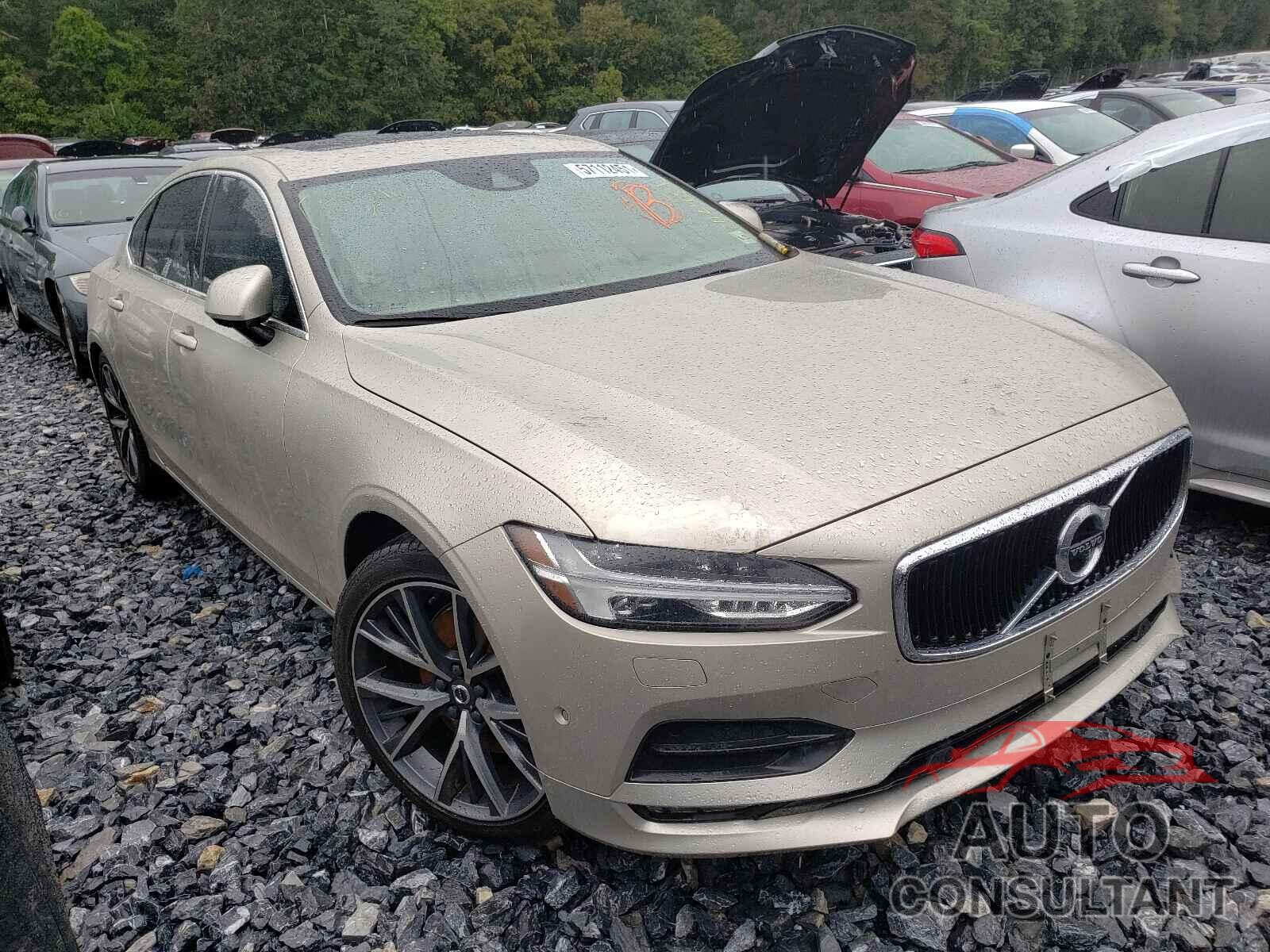 VOLVO S90 2018 - LVY102MK9JP047007