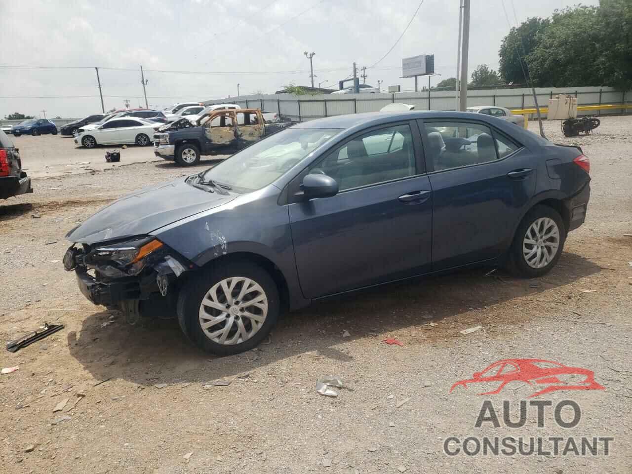 TOYOTA COROLLA 2018 - 5YFBURHE1JP801206
