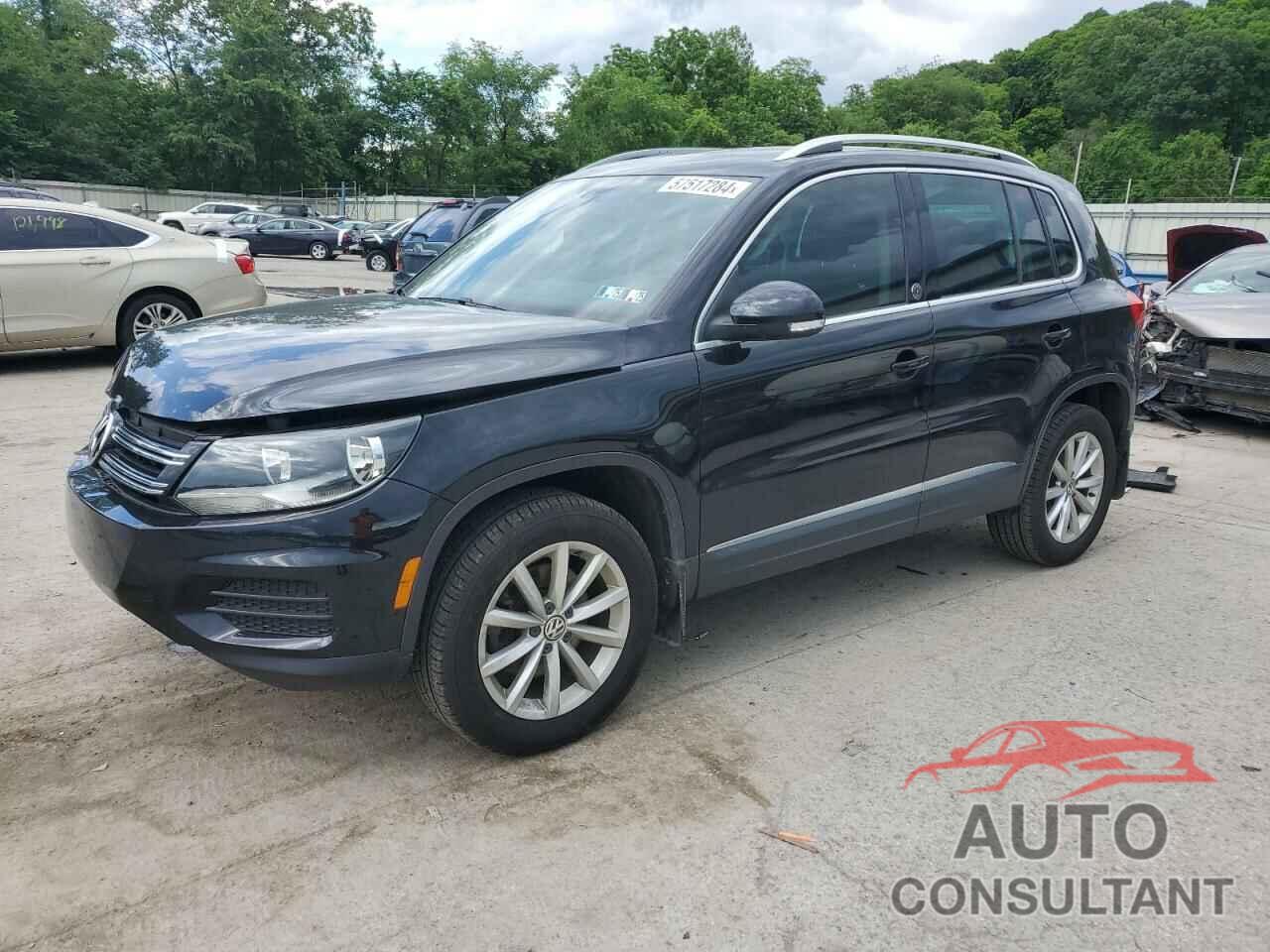 VOLKSWAGEN TIGUAN 2017 - WVGSV7AX9HW513332