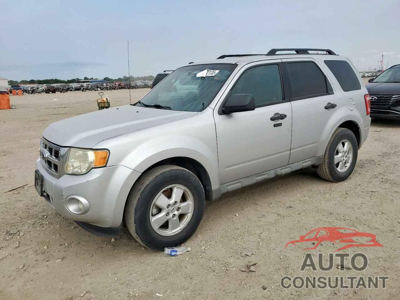 FORD ESCAPE 2009 - 1FMCU03709KC57828