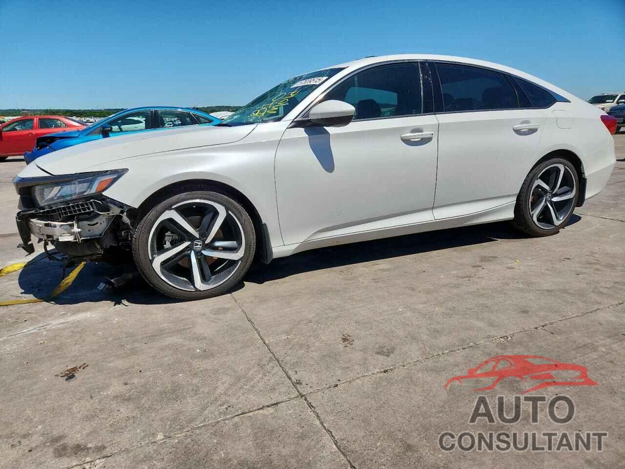 HONDA ACCORD 2018 - 1HGCV2F37JA017368
