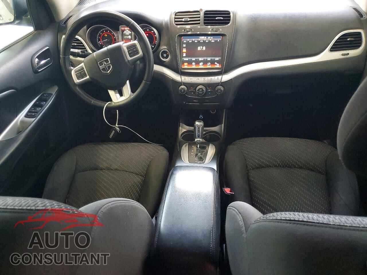 DODGE JOURNEY 2017 - 3C4PDCBB4HT613210