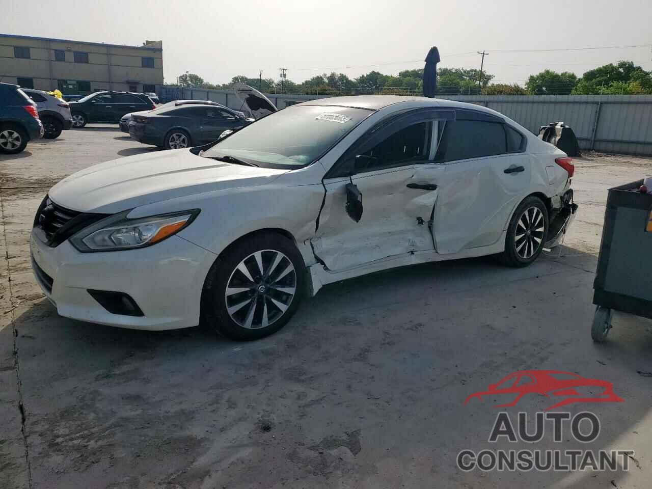 NISSAN ALTIMA 2017 - 1N4AL3APXHC166499