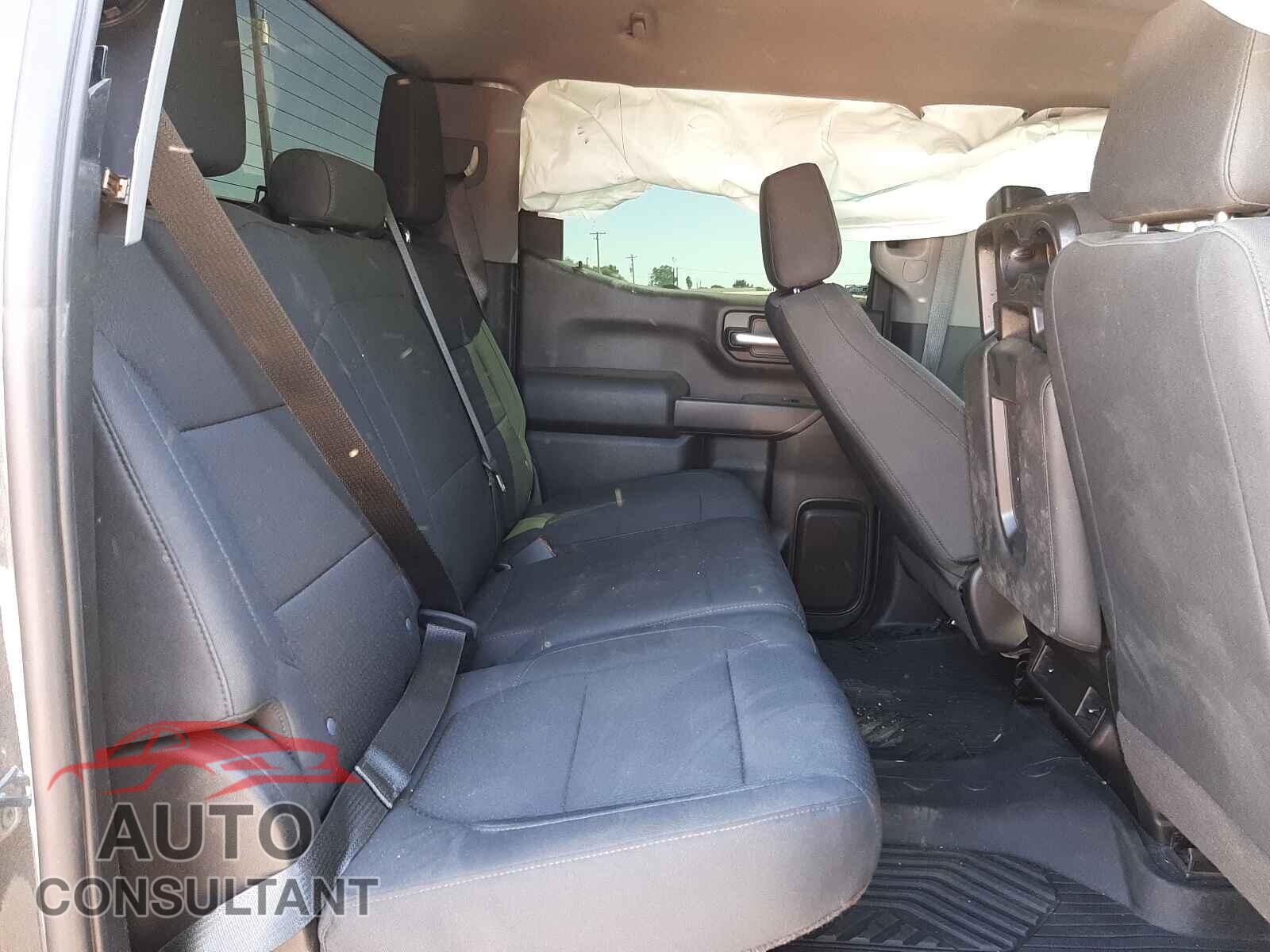 CHEVROLET SILVERADO 2020 - 3GCPYCEF2LG248689