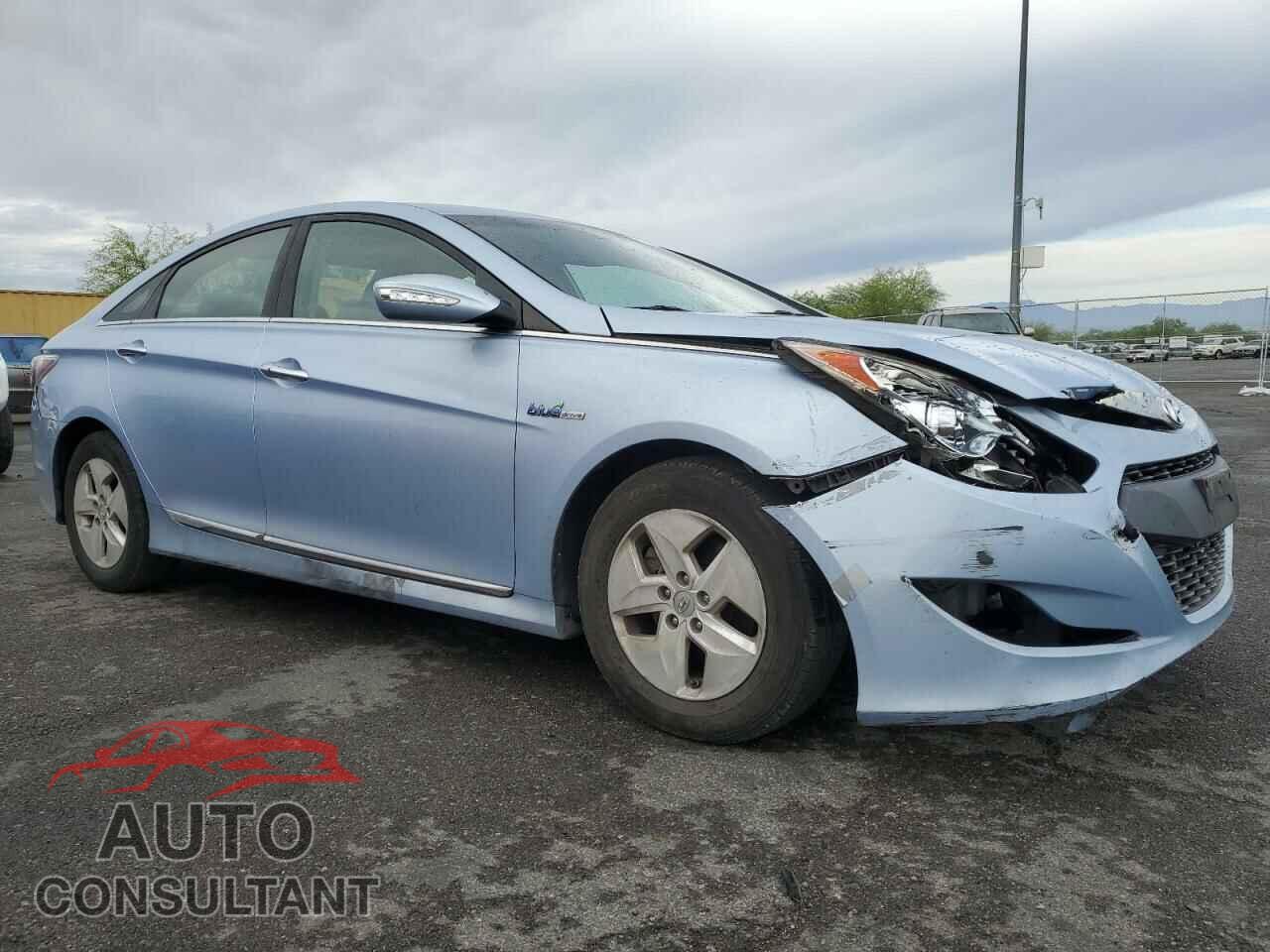 HYUNDAI SONATA 2012 - KMHEC4A41CA024260