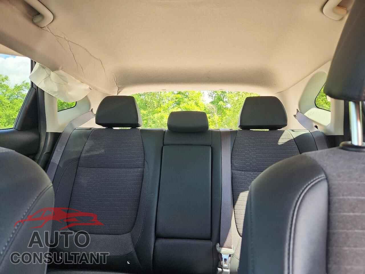 KIA SELTOS 2021 - KNDEUCAA2M7224497