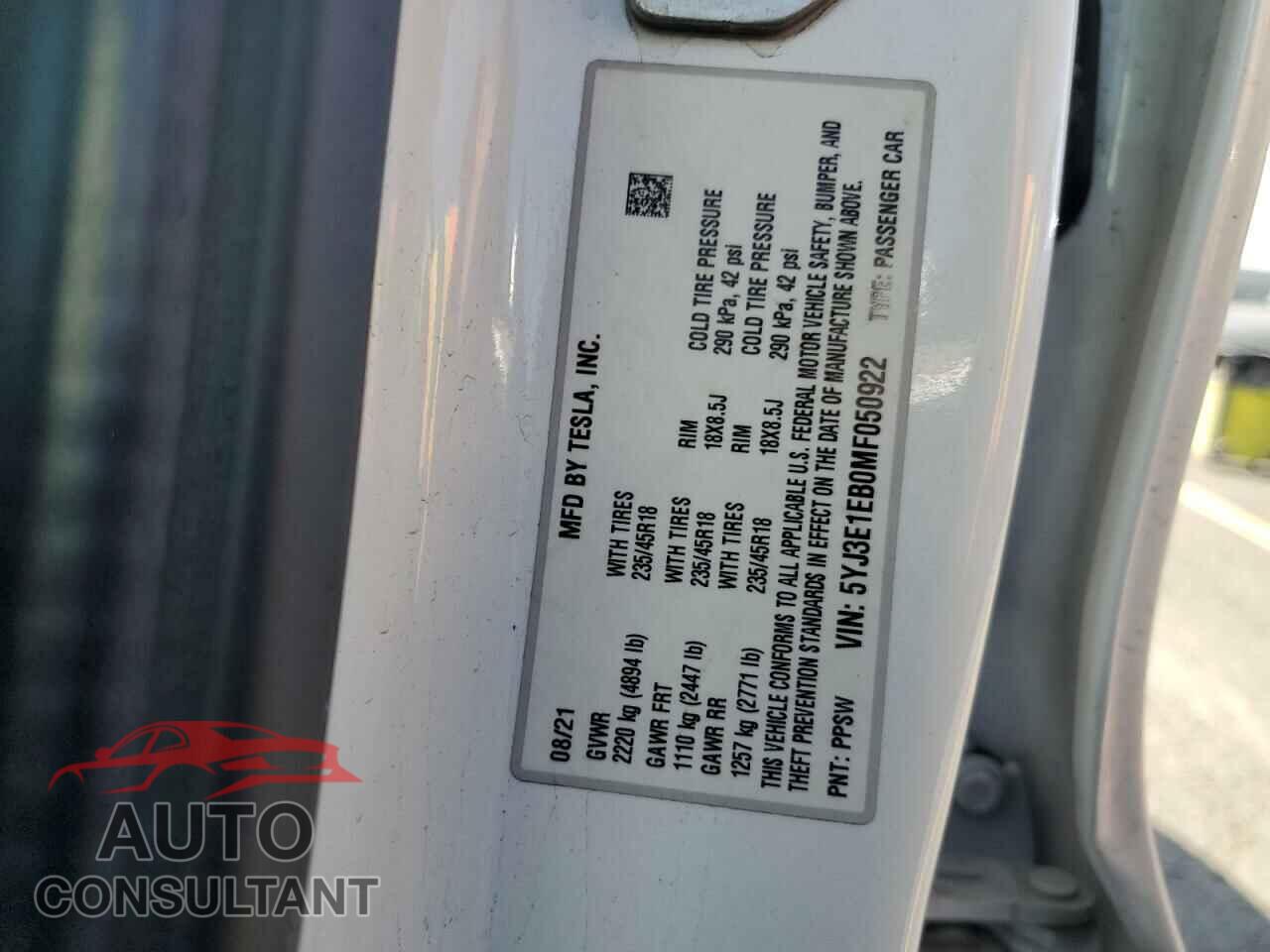 TESLA MODEL 3 2021 - 5YJ3E1EB0MF050922