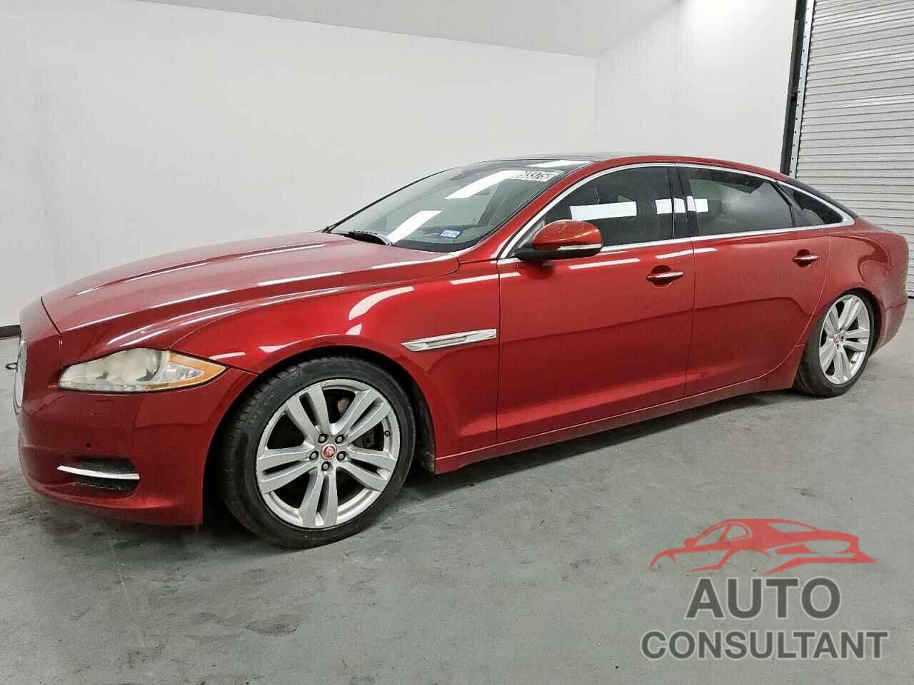 JAGUAR XJ 2013 - SAJWA2GB1DLV40103