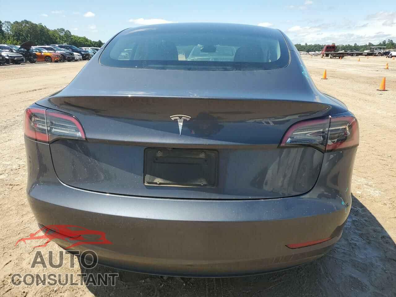 TESLA MODEL 3 2023 - 5YJ3E1EA7PF668685