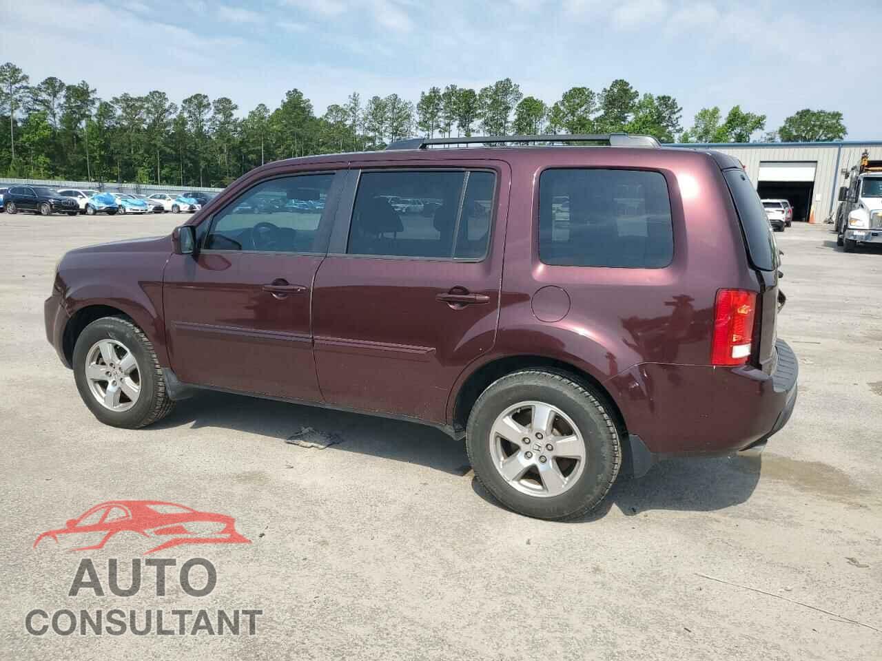 HONDA PILOT 2011 - 5FNYF4H63BB098043