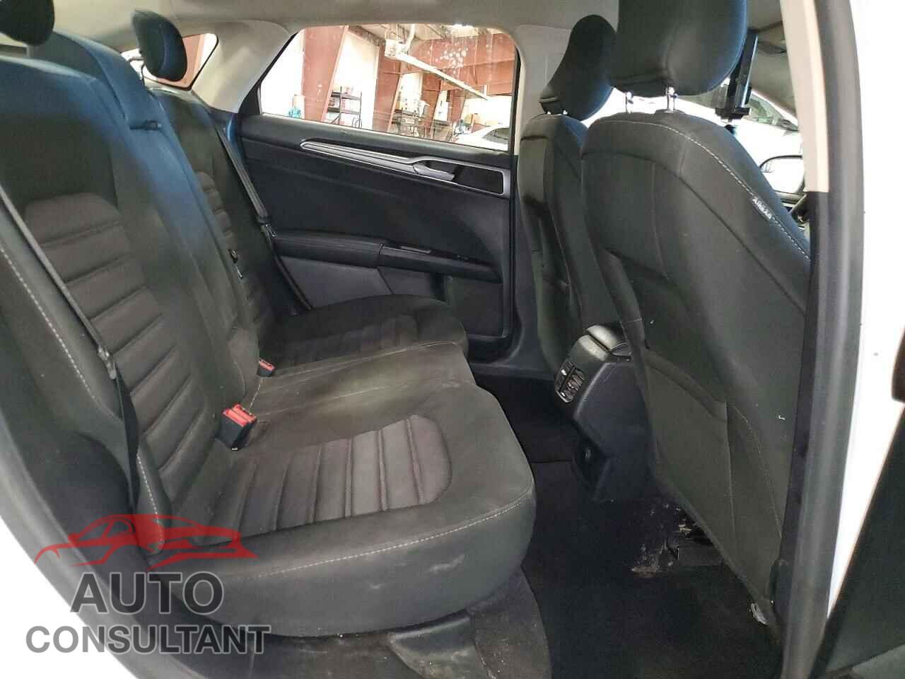 FORD FUSION 2017 - 3FA6P0HD2HR311119