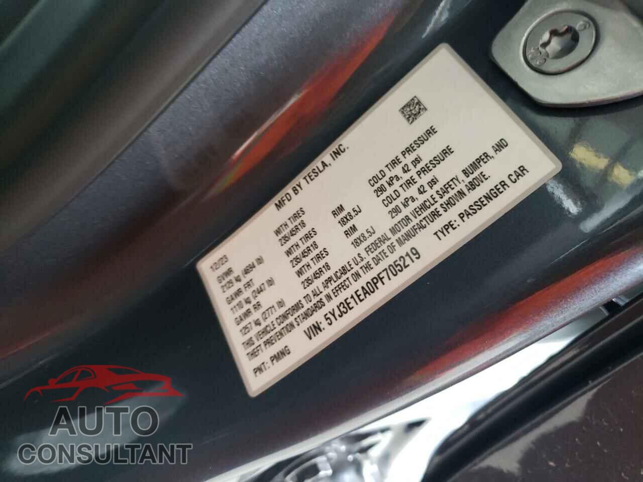 TESLA MODEL 3 2023 - 5YJ3E1EA0PF705219