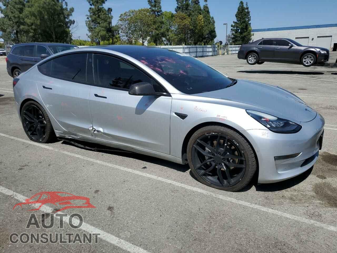 TESLA MODEL 3 2018 - 5YJ3E1EA3JF039481