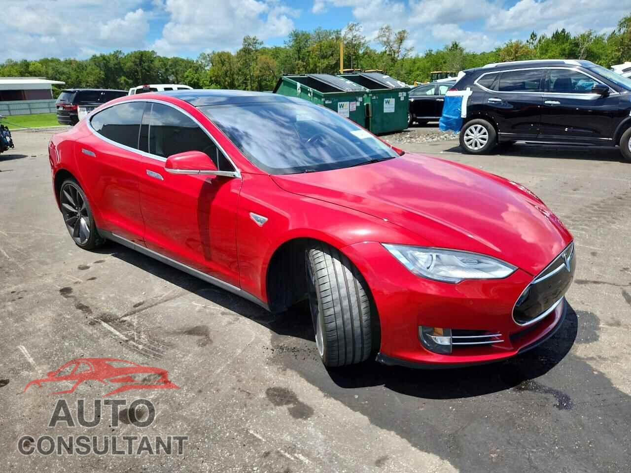 TESLA MODEL S 2013 - 5YJSA1DPXDFP26149