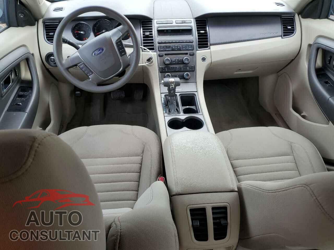 FORD TAURUS 2010 - 1FAHP2DW0AG105001