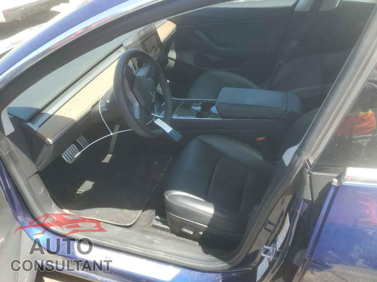 TESLA MODEL 3 2020 - 5YJ3E1EC1LF647035