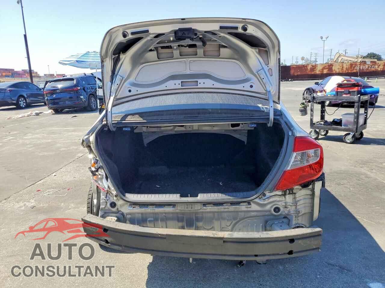 HONDA CIVIC 2012 - 19XFB2F84CE326067