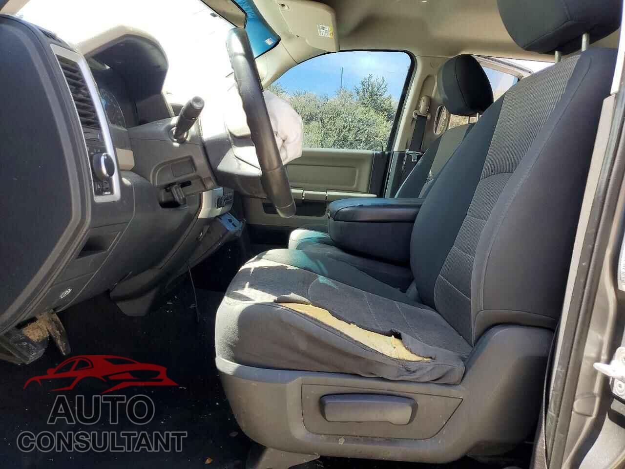 DODGE RAM 1500 2011 - 1D7RV1GP3BS525357