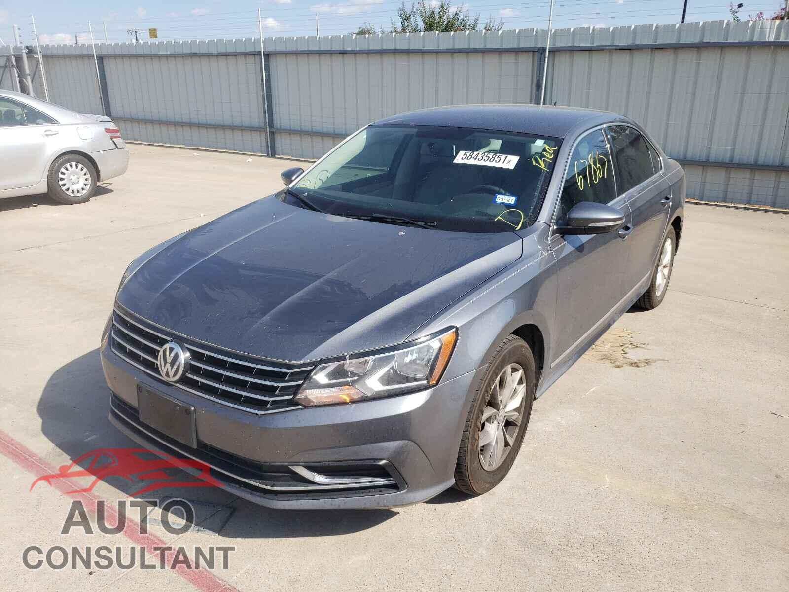 VOLKSWAGEN PASSAT 2017 - 1VWAT7A36HC084992