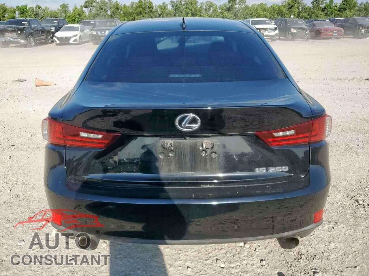 LEXUS IS 2014 - JTHBF1D25E5019919