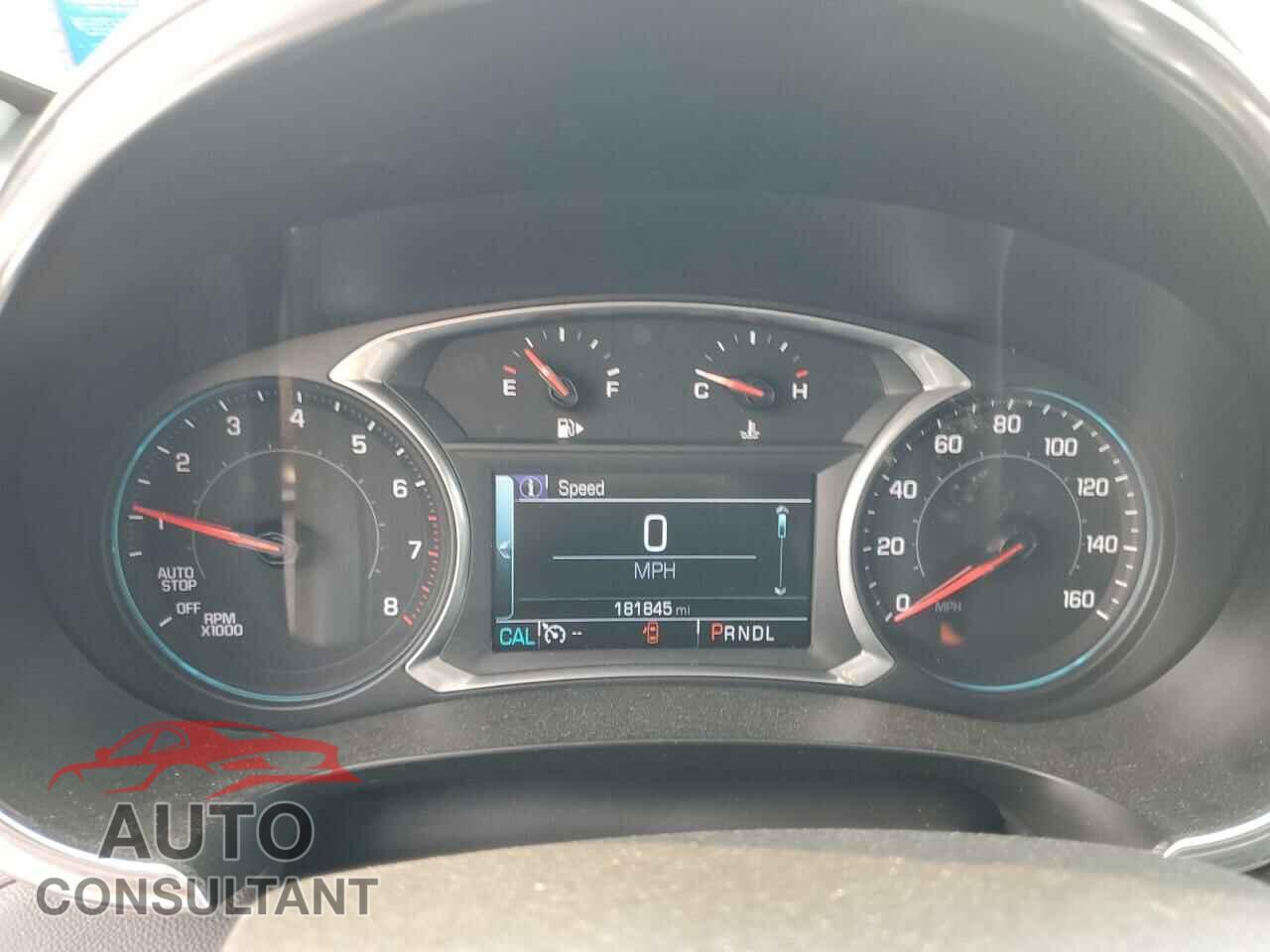 CHEVROLET MALIBU 2017 - 1G1ZE5ST4HF211121