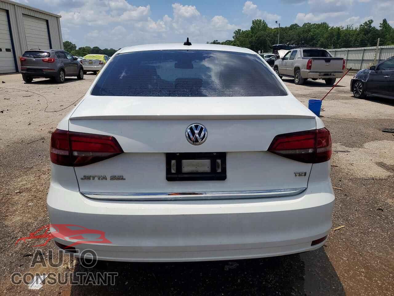 VOLKSWAGEN JETTA 2017 - 3VWL17AJ3HM242474
