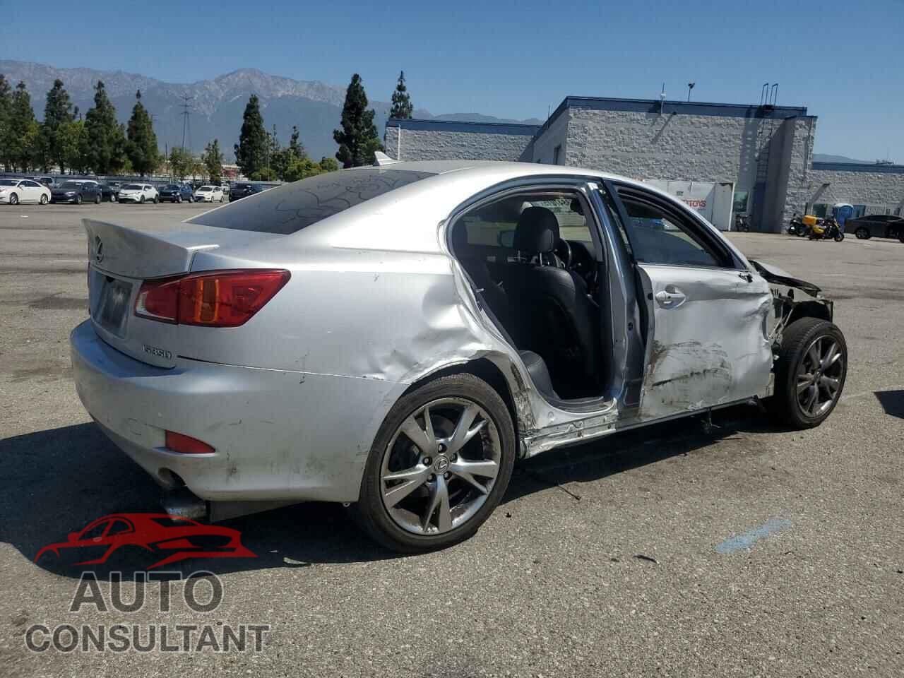 LEXUS IS 2009 - JTHBE262792017165