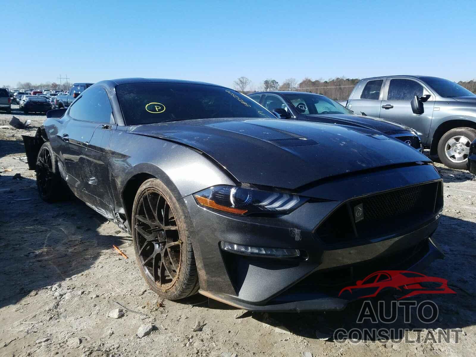 FORD MUSTANG 2018 - 1FA6P8TH0J5120512
