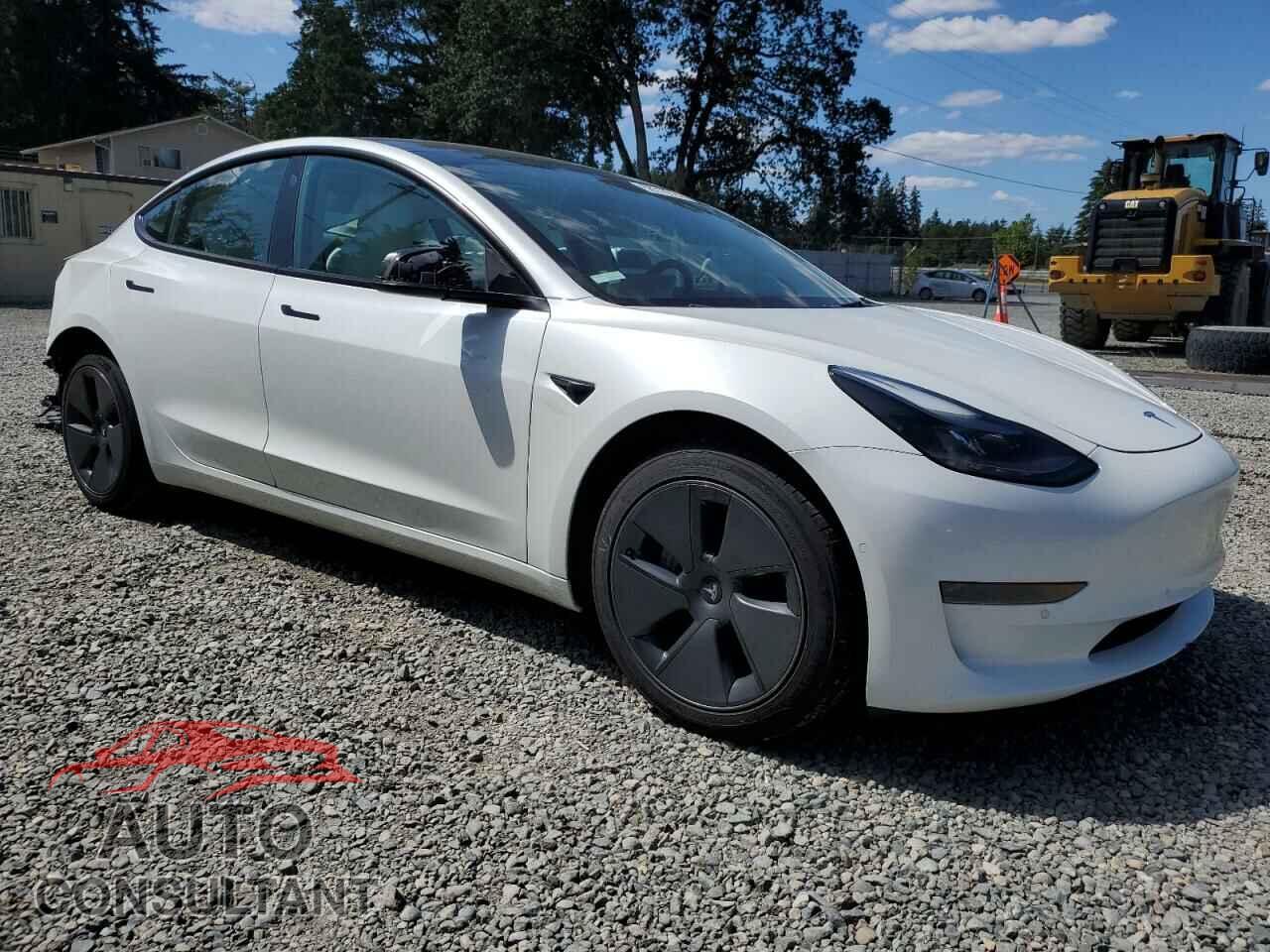 TESLA MODEL 3 2022 - 5YJ3E1EA9NF105344