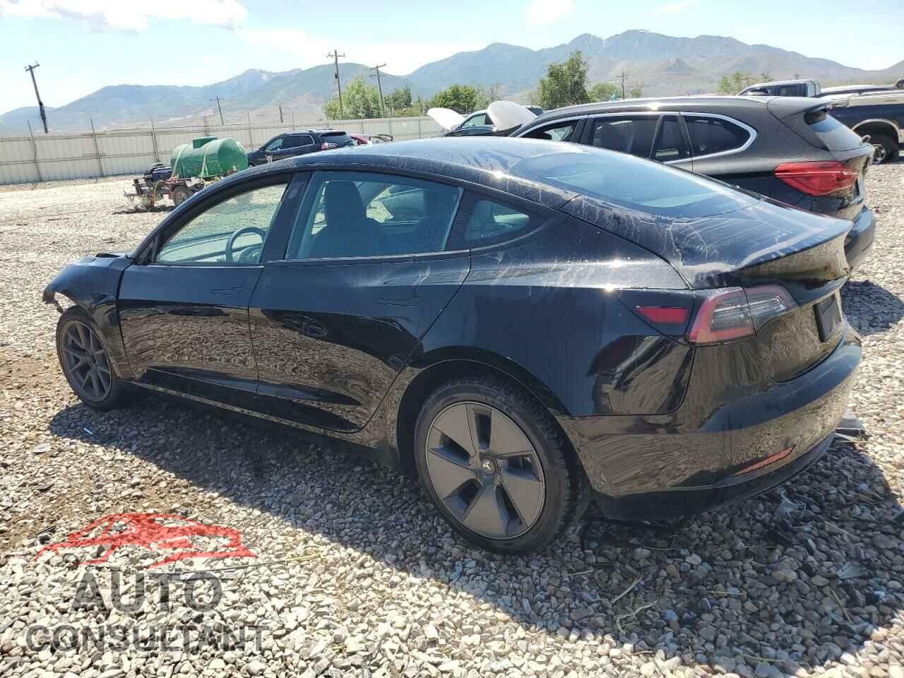 TESLA MODEL 3 2022 - 5YJ3E1EBXNF132366