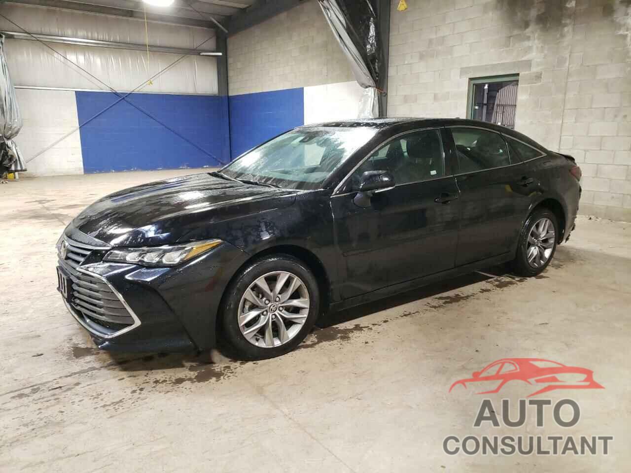 TOYOTA AVALON 2022 - 4T1AZ1FBXNU084090