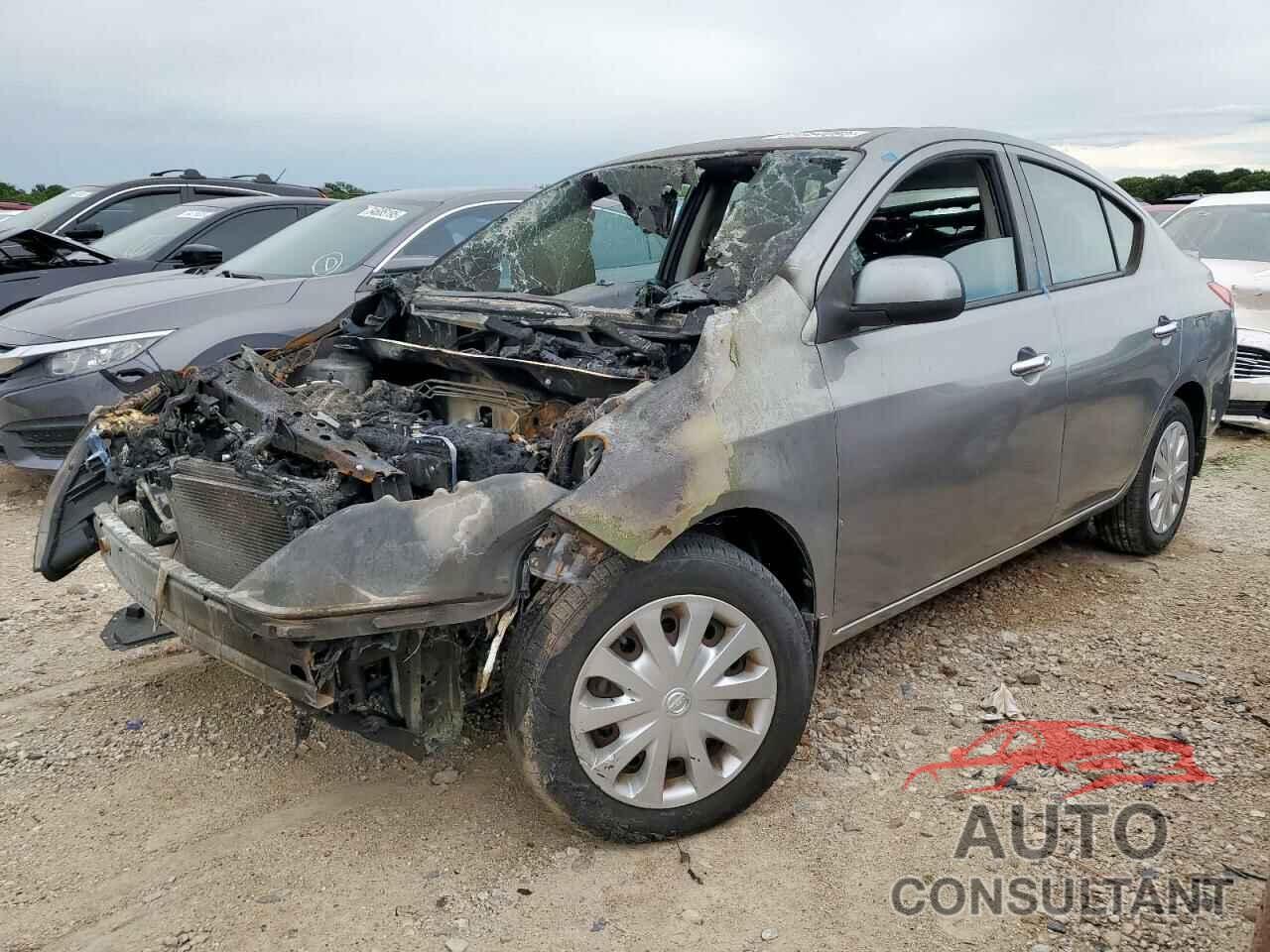 NISSAN VERSA 2013 - 3N1CN7AP5DL858904