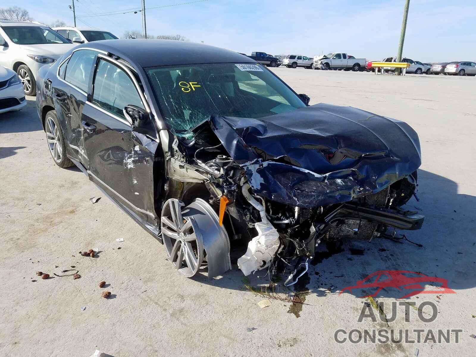 VOLKSWAGEN PASSAT 2017 - 1VWDT7A36HC049530