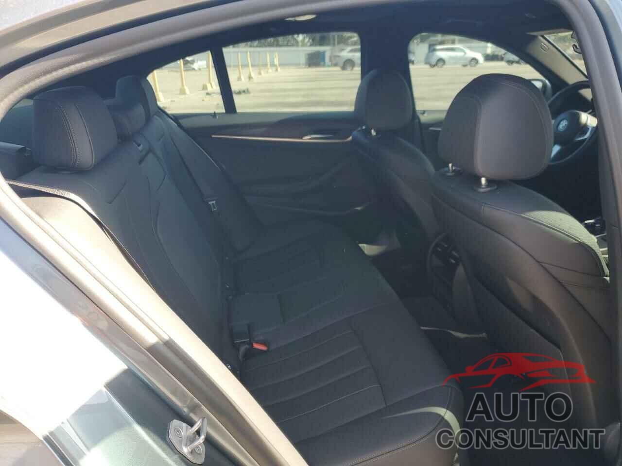 BMW 5 SERIES 2021 - WBA53BJ02MWX02912