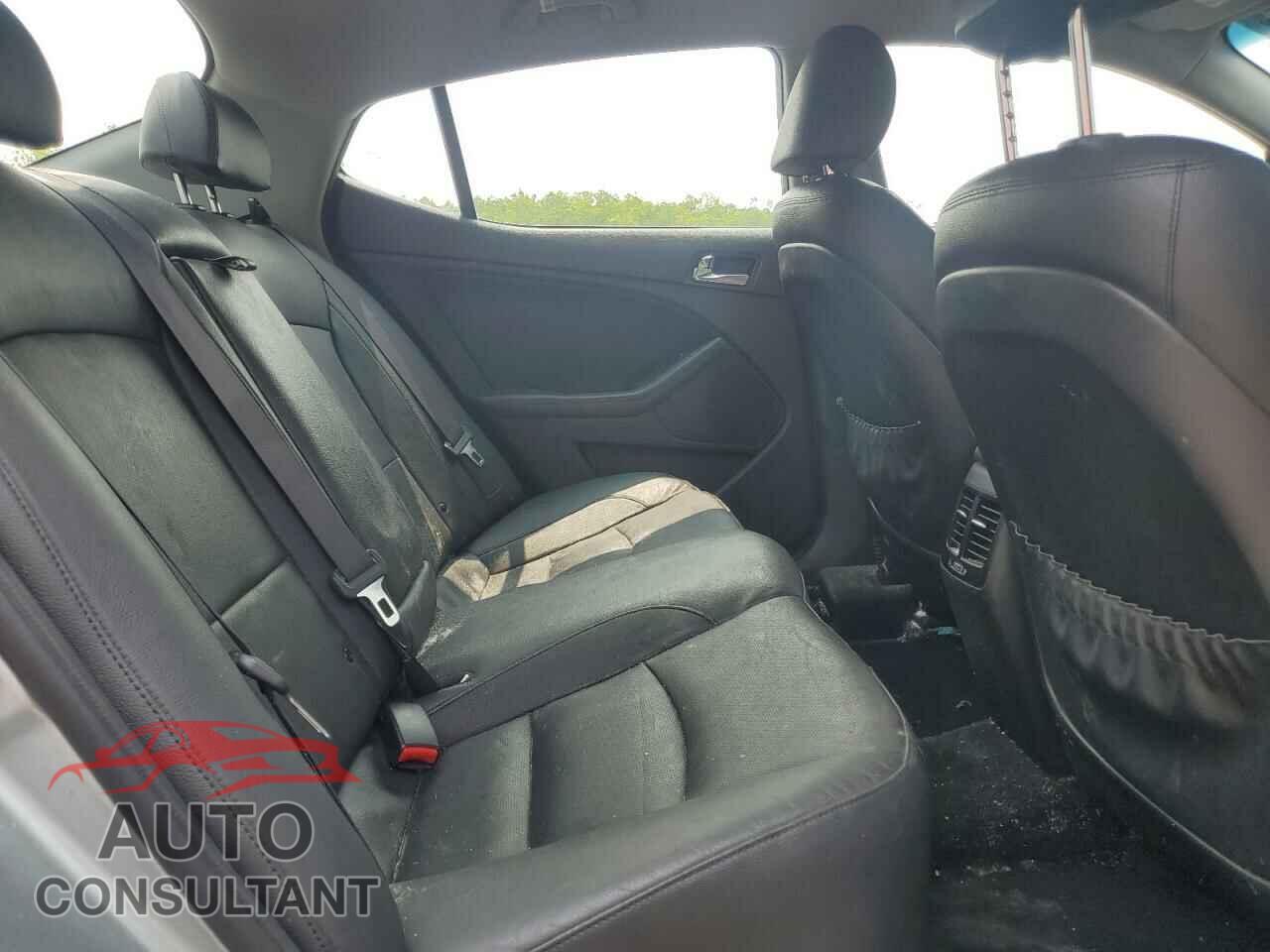 KIA OPTIMA 2014 - KNAGN4AD7E5073012