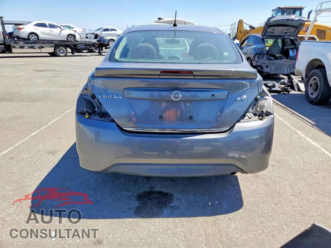 NISSAN VERSA 2017 - 3N1CN7AP3HL816205