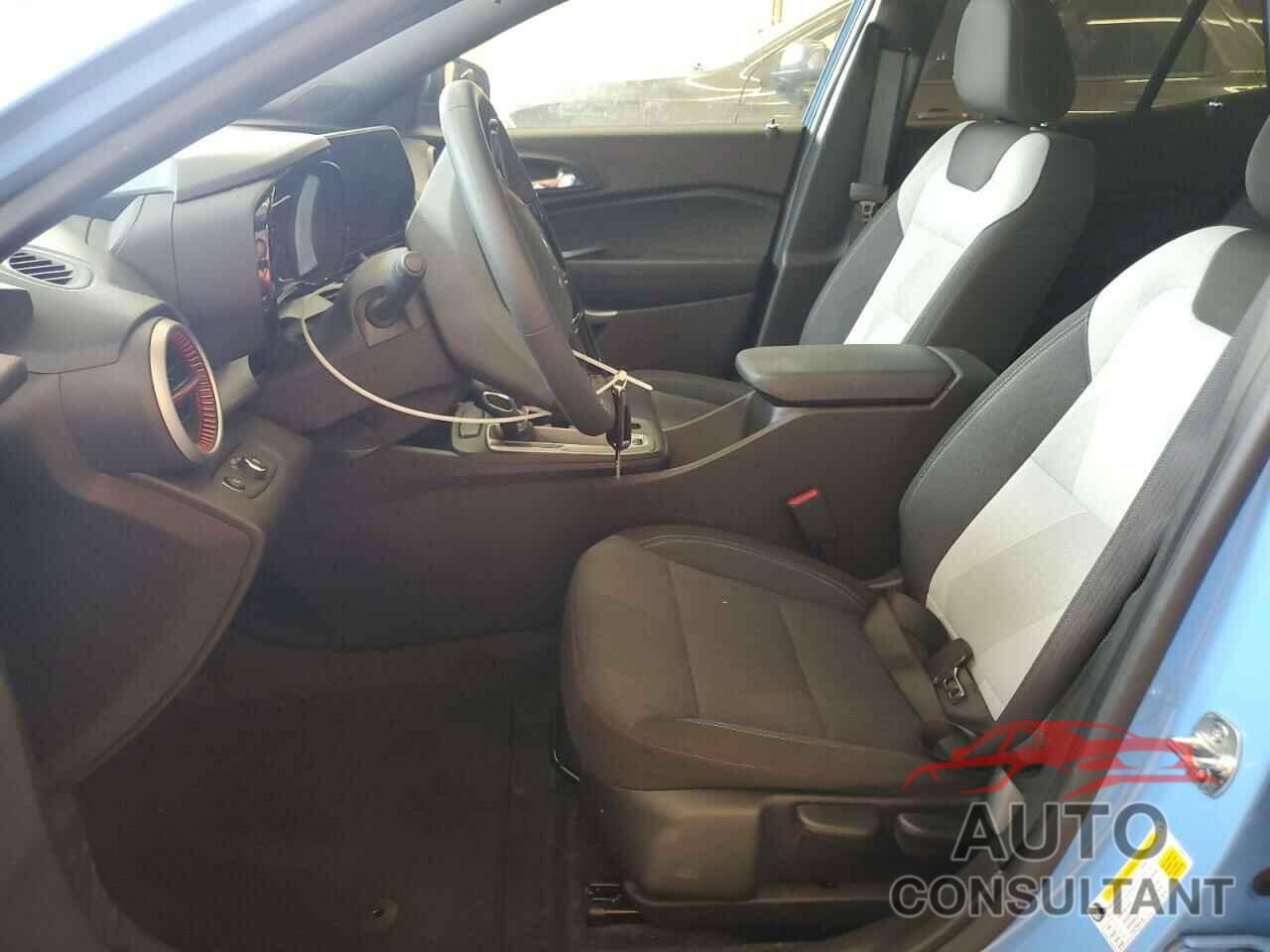CHEVROLET TRAX 1RS 2024 - KL77LGE24RC121521